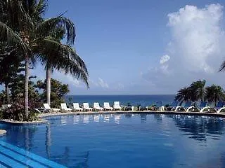 ***  Eden Bay Nudist Hotel Puerto Plata Dominican Republic